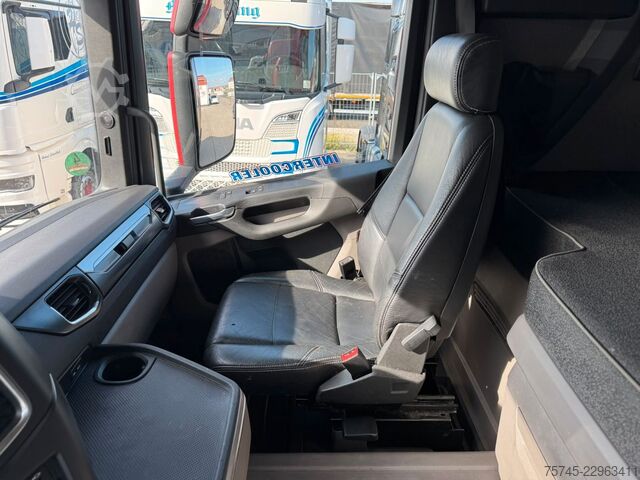 Standard SZM SCANIA R460 * STANDKLIMA * LEDER * 2 X TANK * 1. HAND *