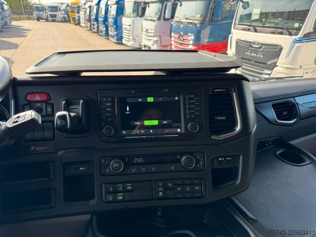 Standard SZM SCANIA R460 * STANDKLIMA * LEDER * 2 X TANK * 1. HAND *