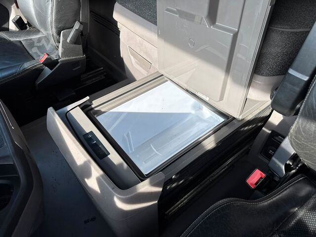 Standard SZM SCANIA R460 * STANDKLIMA * LEDER * 2 X TANK * 1. HAND *