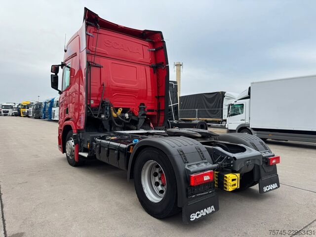 Standard SZM SCANIA R 460 * STANDKLIM* LEDER * 2 X TANK * 1. HAND *