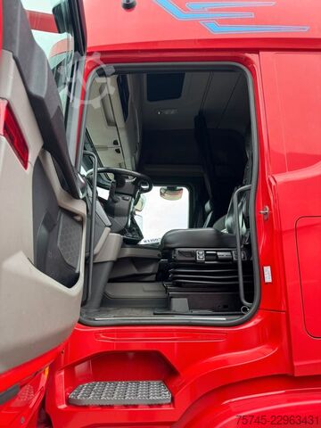 Standard SZM SCANIA R 460 * STANDKLIM* LEDER * 2 X TANK * 1. HAND *