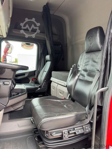 Standard SZM SCANIA R 460 * STANDKLIM* LEDER * 2 X TANK * 1. HAND *