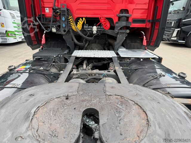 Standard SZM SCANIA R 460 * STANDKLIM* LEDER * 2 X TANK * 1. HAND *