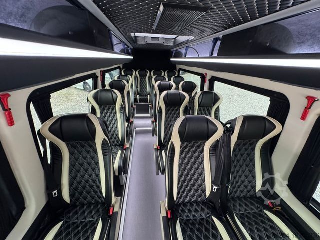Bus MERCEDES-BENZ Spritner 519