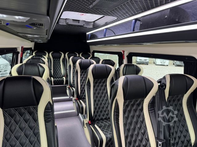 Bus MERCEDES-BENZ Spritner 519