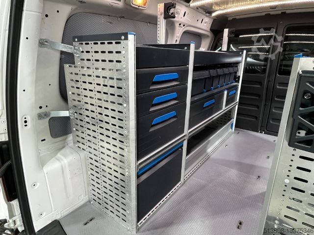 Panel van VOLKSWAGEN CADDY MAXI REGALS. TEMP. 4MOTION DACHTRÄ. KLIMA