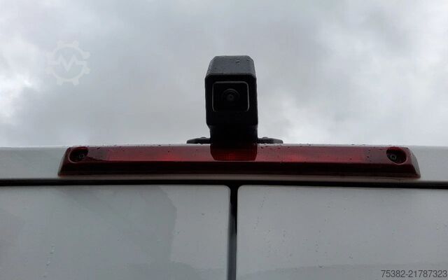 Reefer van Renault Master 170.35 L3H2 - V-84-KHB - BPM VRIJ KOELEN...