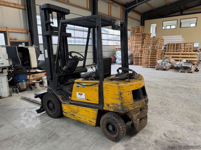 Forklift YALE GLP25TF