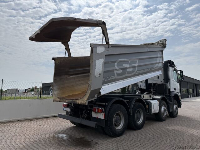 Tipper truck Mercedes-Benz Arocs 4148K Kipper 8x4 40 Ton Euro 6