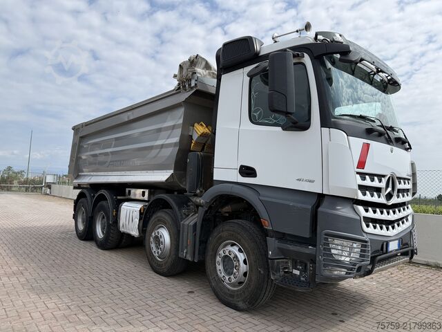 Tipper truck Mercedes-Benz Arocs 4148K Kipper 8x4 40 Ton Euro 6