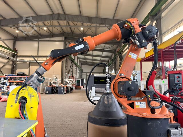 Industrial robot KUKA KR 16 L8 arc HW