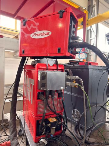 Industrial robot KUKA KR 16 L8 arc HW