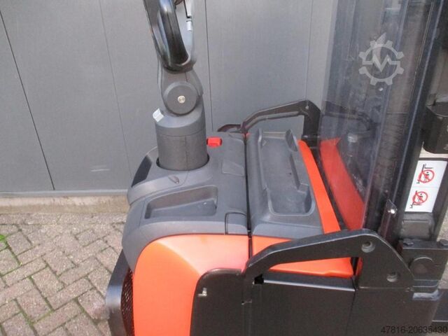 High lifting pallet truck TOYOTA SPE120
