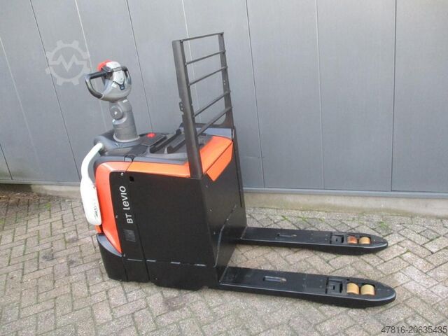 Pallet truck TOYOTA LPE250