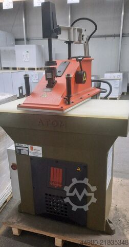 Hydraulische Schwenkarmstanze ATOM SPA MF 9.3