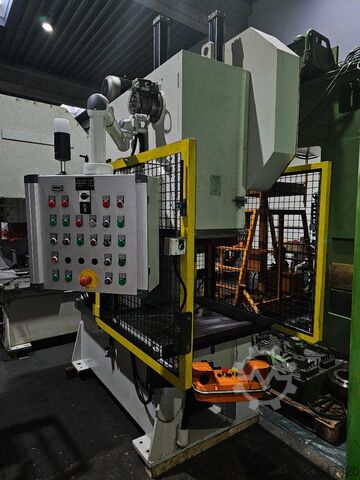 Hydraulic press Presse IMS - Italien Typ P 100 RE