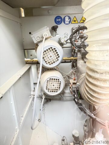 Bördelmaschine BIESSE AKRON 1330 A