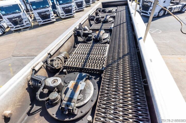 Fuel tanker RENAULT PREMIUM 270 + MAGYAR 13000L+4COMP+INTARDER