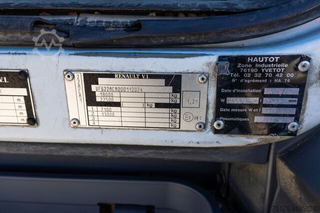 Tanklaster RENAULT PREMIUM 270 + MAGYAR 13000L+4COMP+INTARDER