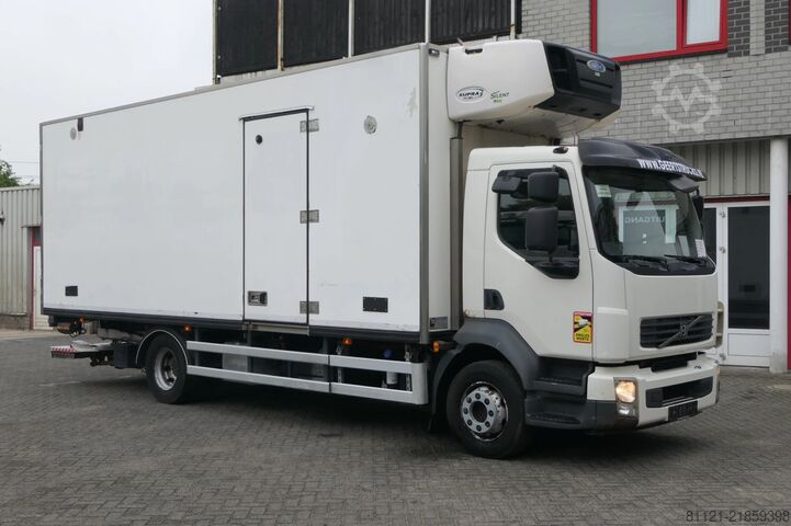Refrigerated/frozen transport Volvo FL 240 | Carrier SUPRA 950Mt / Bi-temp | 3 Comp...