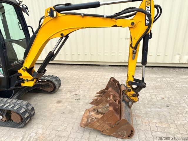 Mini excavator JCB 8026 CTS / 2021 BJ / 1.589 H / 3 x Löffel
