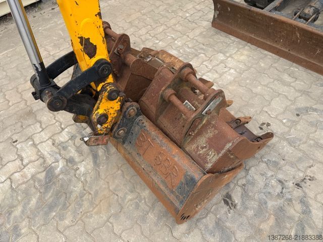 Mini excavator JCB 8026 CTS / 2021 BJ / 1.589 H / 3 x Löffel