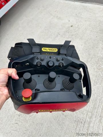 LKW mit Pritsche & Plane MERCEDES-BENZ Actros 2548 6x2 Pritsche KRAN Edscha lift/lenk