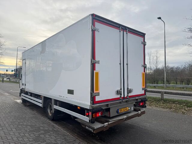 Koffer Renault Midlum 270 Bakwagen