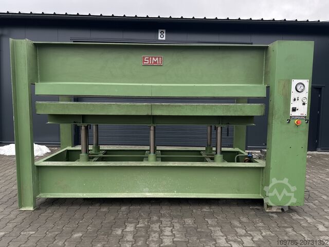 Fachpress SIMI 300x130 cm SIMI