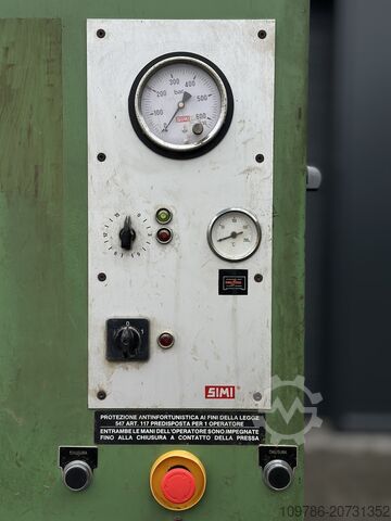 Fachpress SIMI 300x130 cm SIMI 