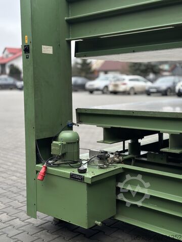 Fachpress SIMI 300x130 cm SIMI 