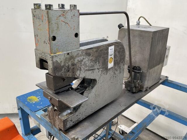 Hydraulic punch, punching frame for the use of punching units; hydraulic hole punch, hydraulic press JOKA + HAWE HP-S -- SW 20