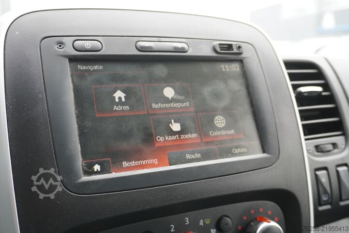 Delivery van Renault Trafic 2.0 dCi 120PK EURO 6 - Airco - Navi - Cr...