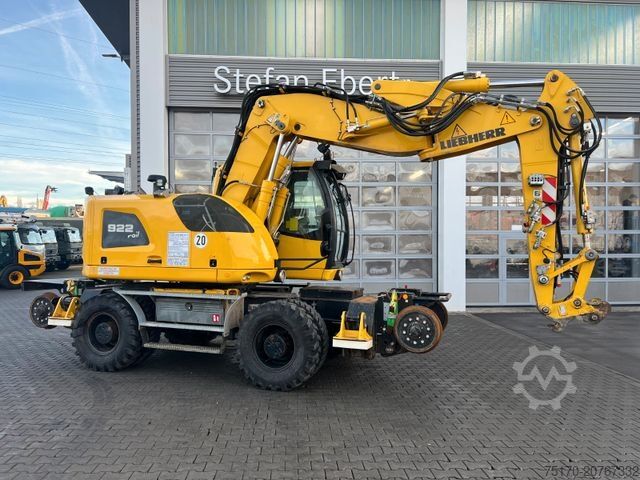 Mobilbagger LIEBHERR A922 Rail Litronic / 8.277h / Bahnzulassung 2030