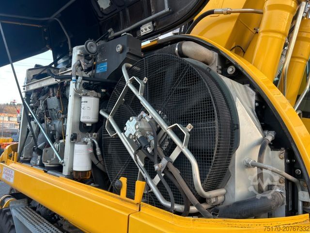 Mobilbagger LIEBHERR A922 Rail Litronic / 8.277h / Bahnzulassung 2030