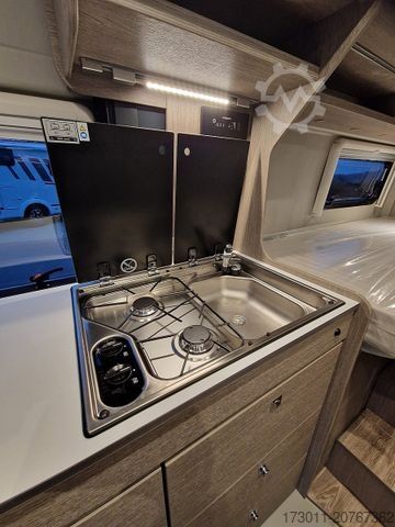 Kastenwagen Wohnmobil / Campervan PÖSSL Roadstar 600 L Automat 180PS