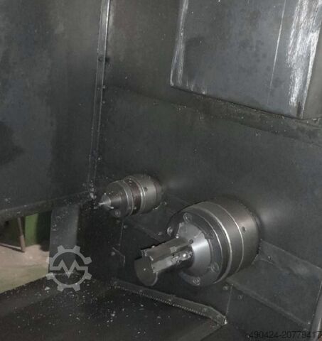 Universal-Fräs- und Bohrwerk EXCELLO 722M