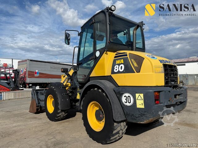 Radlader Komatsu WA 80-5/4.1 Schaufel/Paletten Gabel