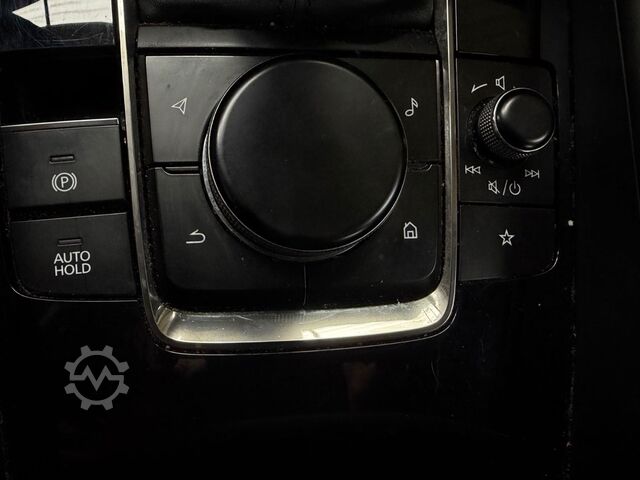 Van MAZDA 3 2.0 SKYACTIV-X M-Hybrid Navi Motor Defekt !!