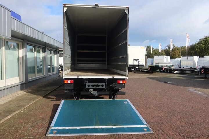 Koffer Mercedes-Benz Atego 1223 1223 L Bak + Klep Bar 3000 KG