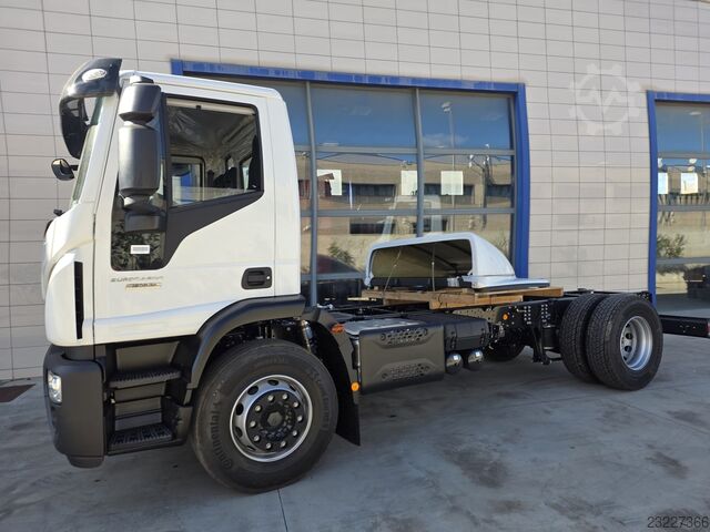 LKW-Fahrgestell IVECO 180E32P
