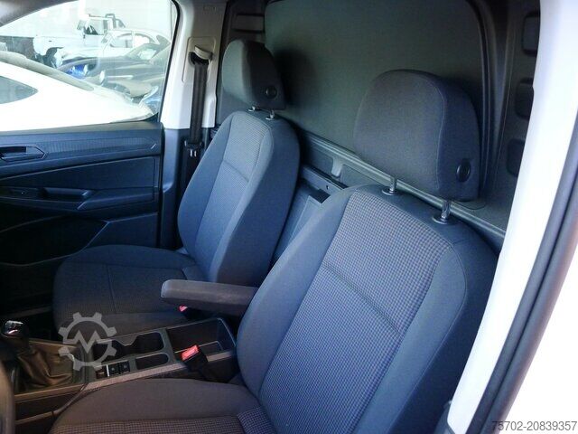 Sonderausbau-Transporter VW Caddy Cargo 2,0 TDI 90 kW!