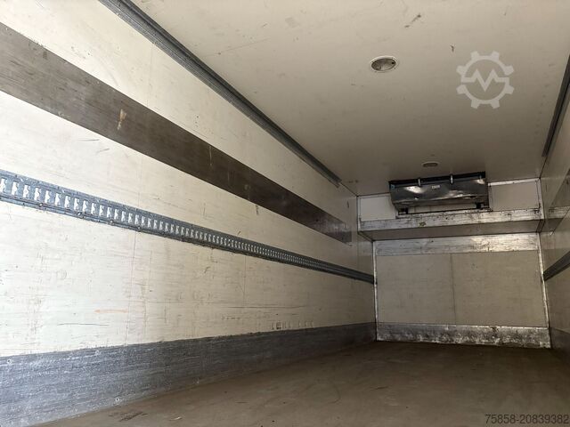 Wechselbrücke mit Kühlkoffer andere BDF Kühlkoffer Carrier Supra 850