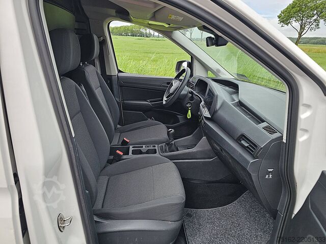 Suitcase VOLKSWAGEN CADDY 2.0 L1 NAP 102Pk Carplay