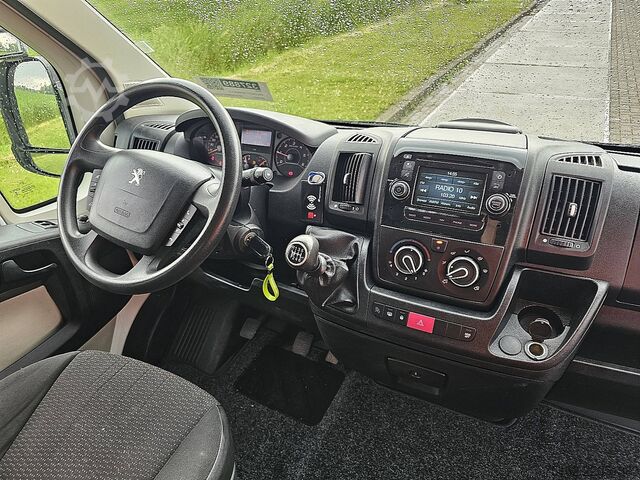 Loading platform PEUGEOT BOXER 2.0 BHDI 160 DC L3