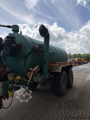Tank  