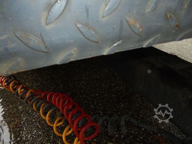 Suitcase Renders RMAC 9.9 + 2 AXLE + Combi