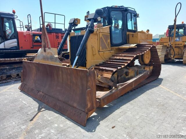 Dozer CAT D6R LGP (Abu Dhabi)
