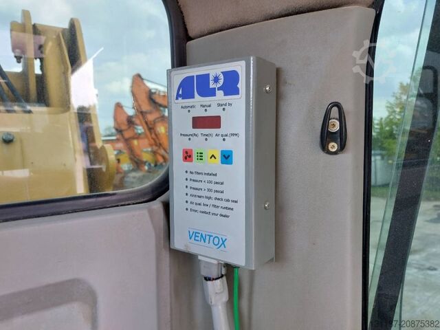 Crawler excavator CAT 352 FL XE MHD (17m demoliton)