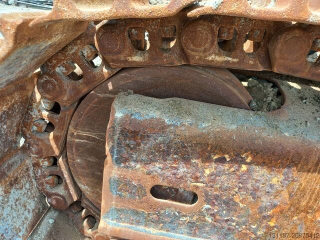 Crawler excavator Hitachi ZX470-5G (Abu Dhabi)